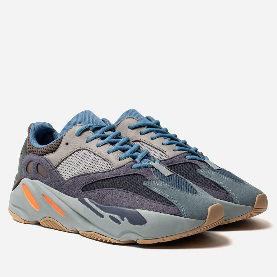 Yeezy Boost 700 "Carbon Blue" — изображение 2