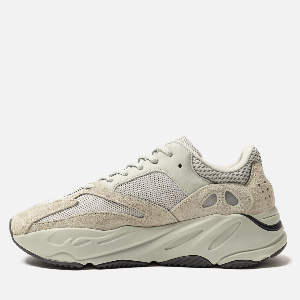Yeezy Boost 700 "Salt" 5 Yeezy Boost 700 "Salt" — изображение 5