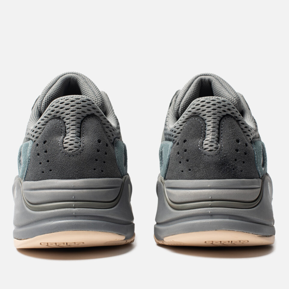 Yeezy Boost 700 "Teal Blue" — изображение 4