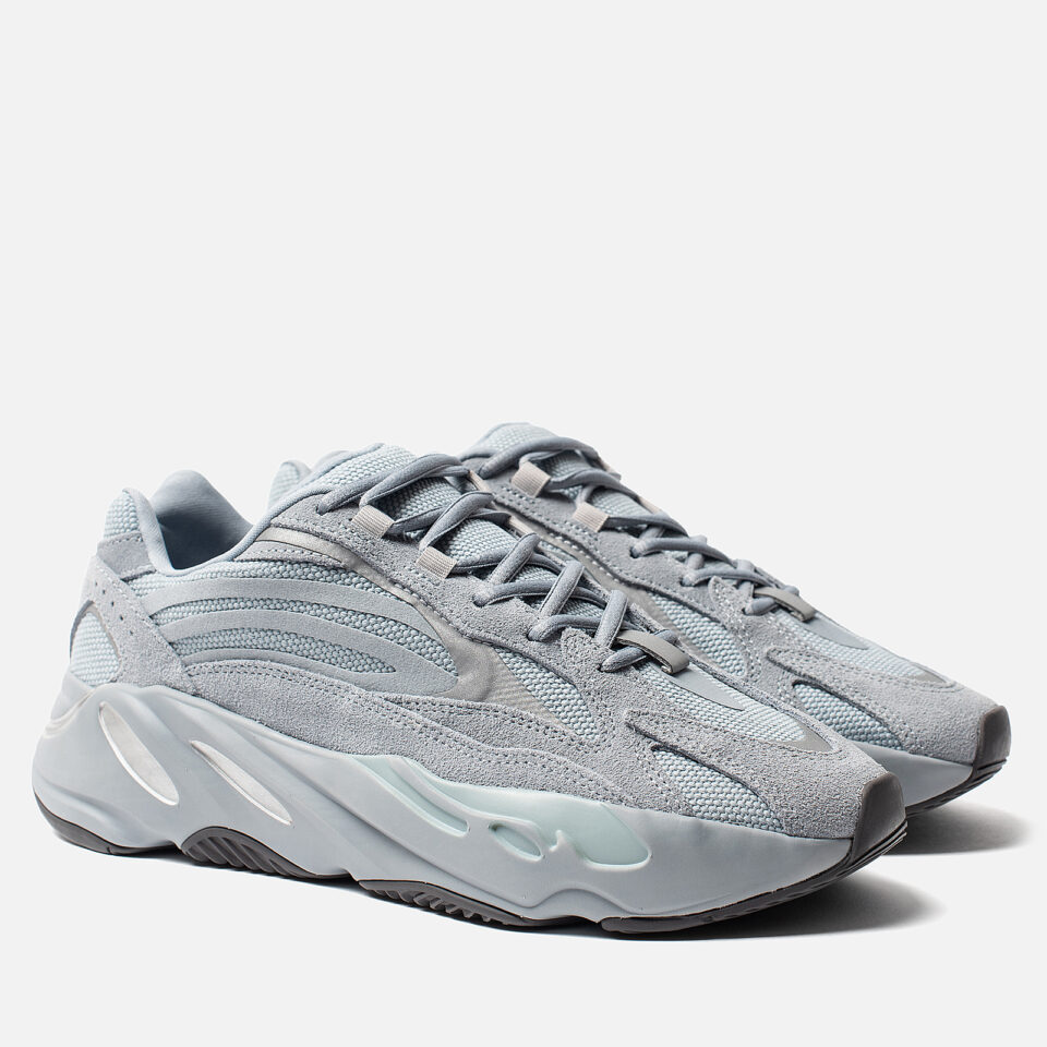 Yeezy Boost 700 V2 "Hospital Blue" — изображение 2