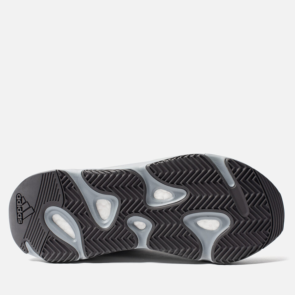 Yeezy Boost 700 V2 "Hospital Blue" — изображение 5