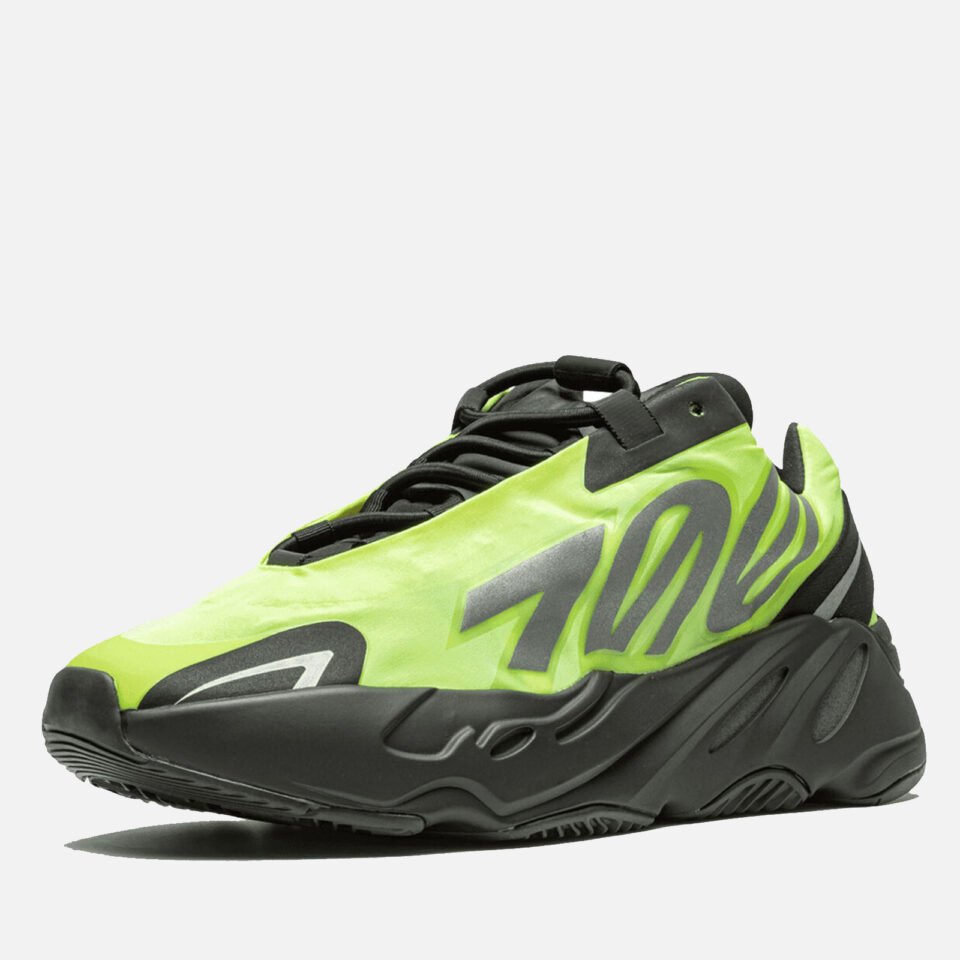 Yeezy Boost 700 MNVN "Phosphor" 4 Yeezy Boost 700 MNVN "Phosphor" — изображение 4