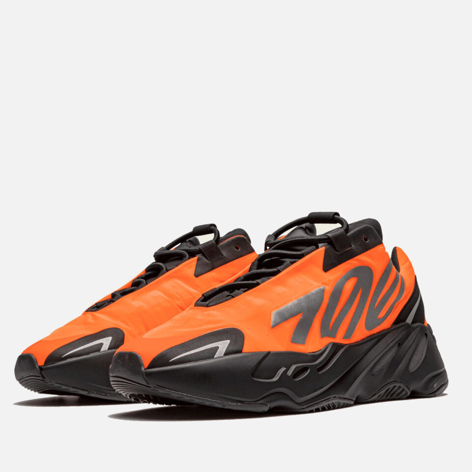 Yeezy Boost 700 MNVN "Orange" 2 Yeezy Boost 700 MNVN "Orange" — изображение 2