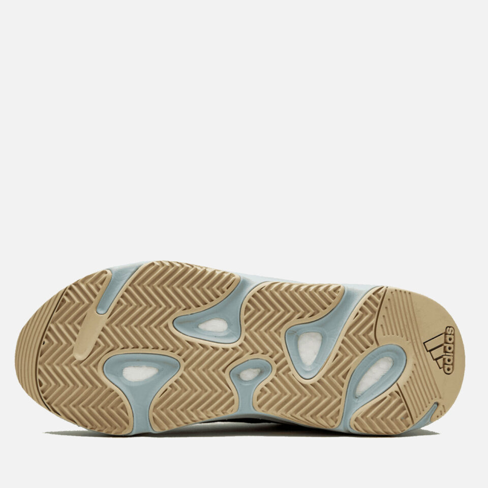 Yeezy Boost 700 "Magnet" 4 Yeezy Boost 700 "Magnet" — изображение 4