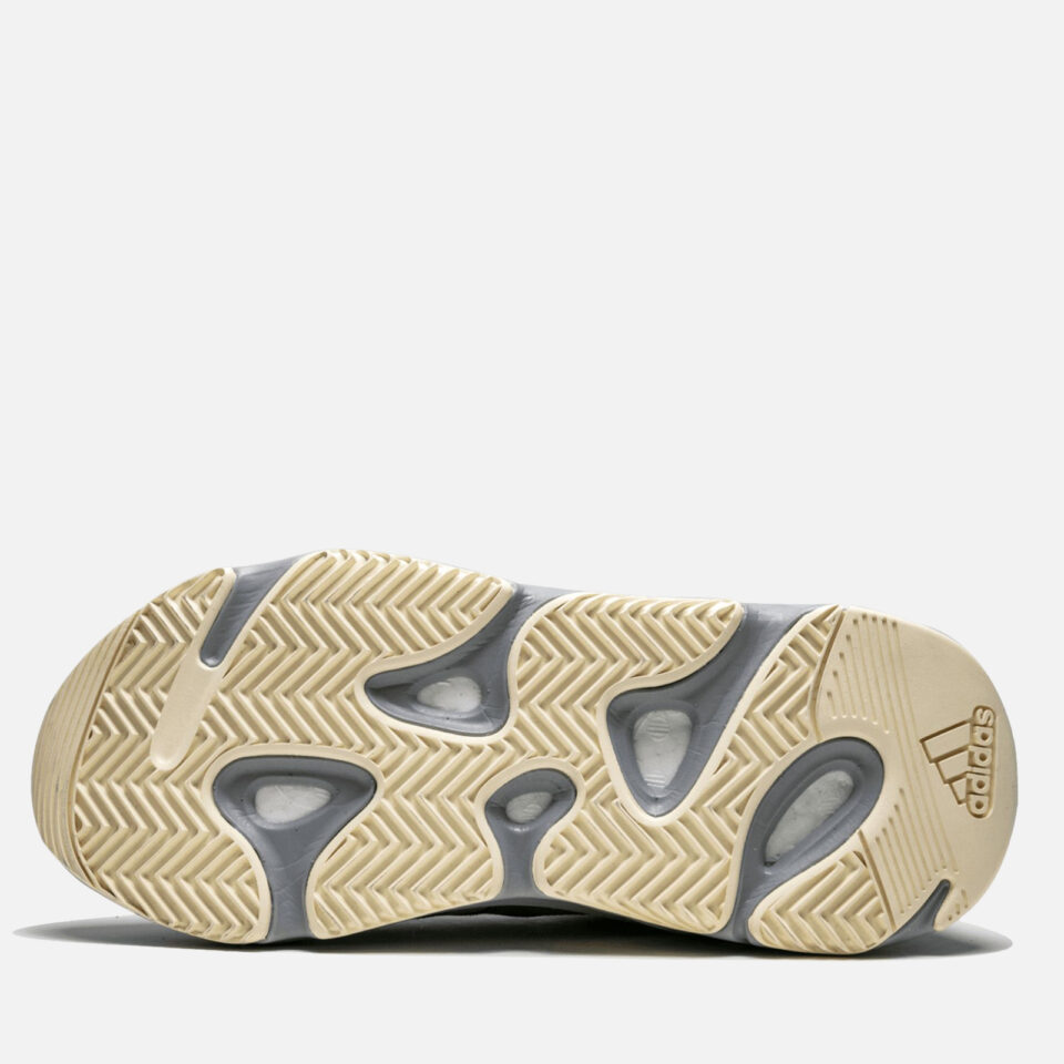 Yeezy Boost 700 "Inertia" 4 Yeezy Boost 700 "Inertia" — изображение 4