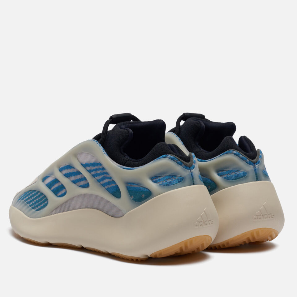 Yeezy Boost 700 V3 "Kyanite" 4 Yeezy Boost 700 V3 "Kyanite" — изображение 4