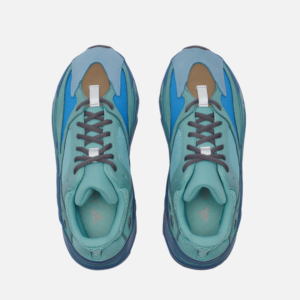 Yeezy Boost 700 "Faded Azure" — изображение 3