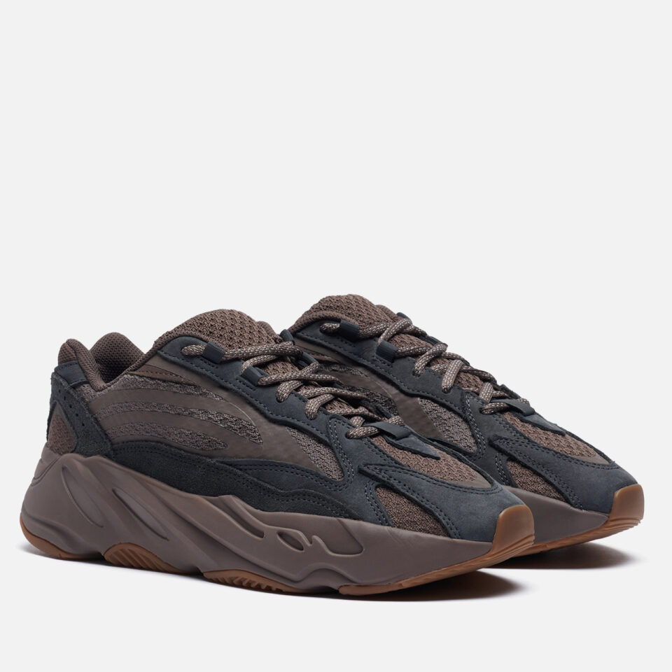 Yeezy Boost 700 V2 "Mauve" 2 Yeezy Boost 700 V2 "Mauve" — изображение 2