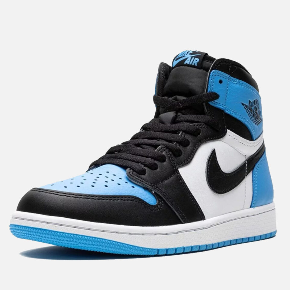 Air Jordan 1 Retro High OG UNC Toe 5 Air Jordan 1 Retro High OG UNC Toe — изображение 5