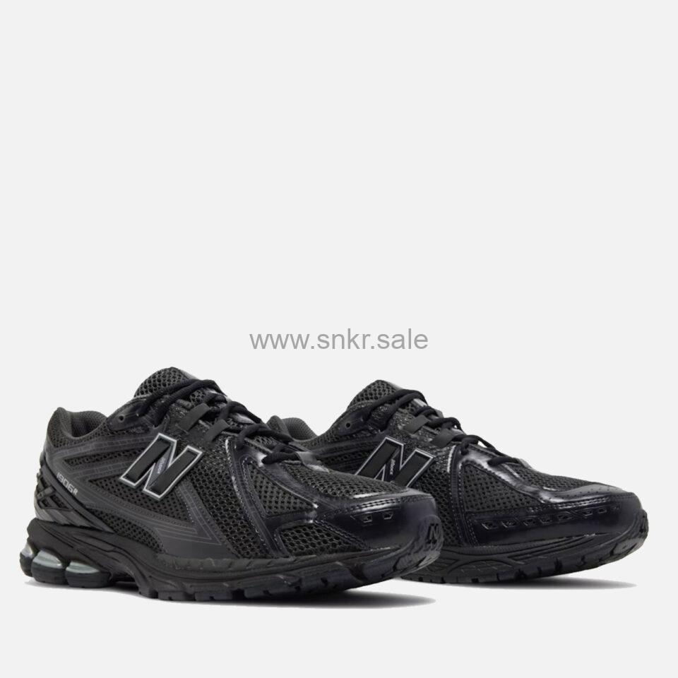 New Balance 1906R Black Metallic Silver — изображение 3